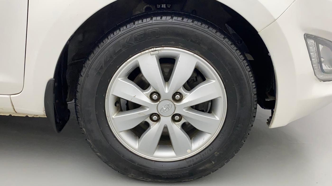 2013 Hyundai i20 ASTA 1.2, Petrol, Manual, 87,048 km, Right Front Wheel