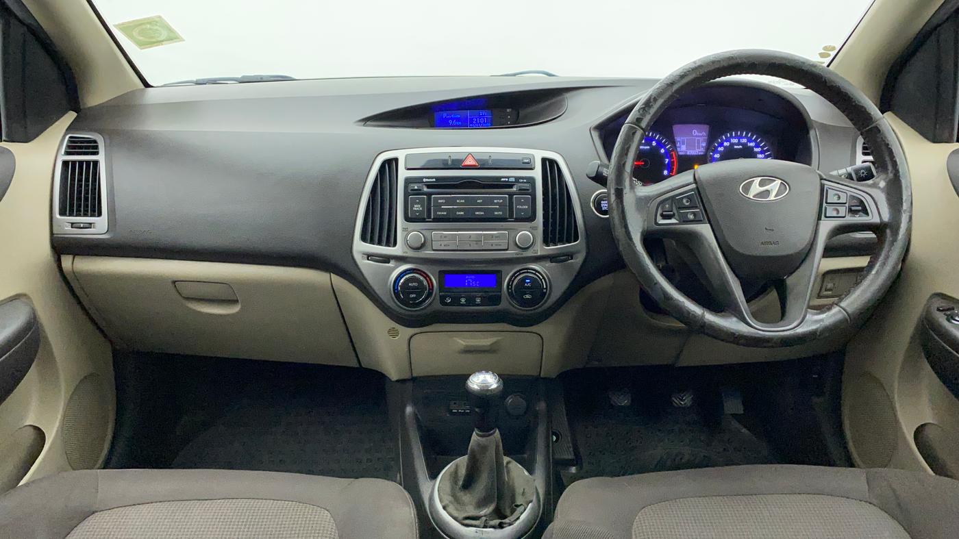 2013 Hyundai i20 ASTA 1.2, Petrol, Manual, 87,048 km, Dashboard