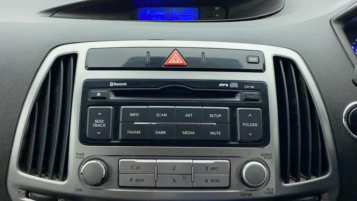 2013 Hyundai i20 ASTA 1.2, Petrol, Manual, 87,048 km, Infotainment System