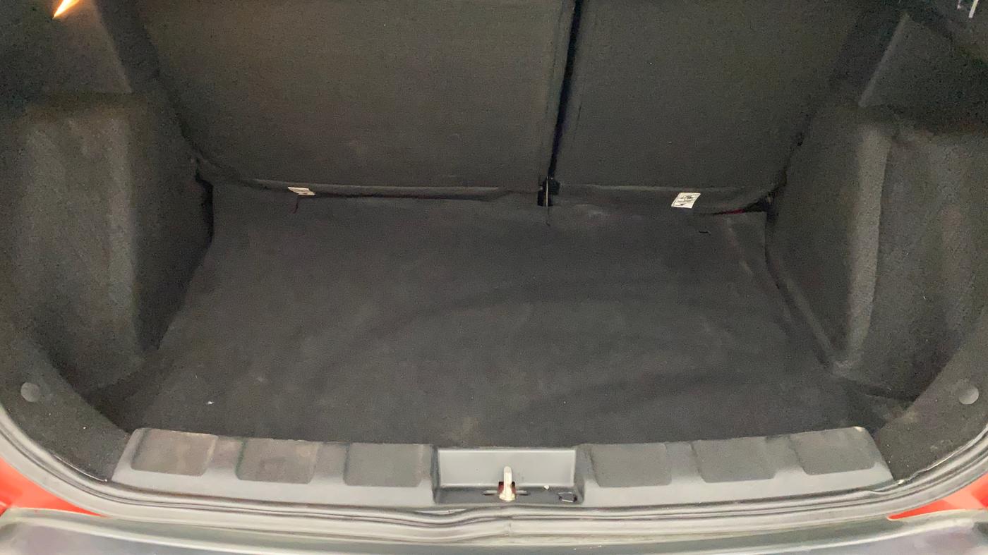 2019 Tata NEXON XZA PLUS DIESEL, Diesel, Automatic, 60,079 km, Boot Inside