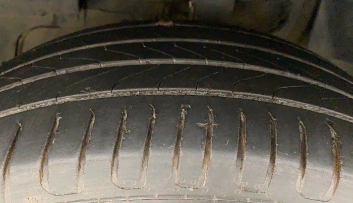 2019 Tata NEXON XZA PLUS DIESEL, Diesel, Automatic, 60,079 km, Left Front Tyre Tread