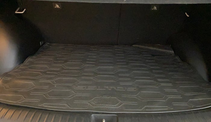 2020 KIA SELTOS GTX PLUS DCT 1.4 PETROL, Petrol, Automatic, 78,341 km, Boot Inside