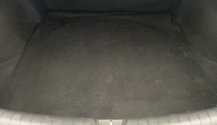 2019 Hyundai Verna 1.6 VTVT SX O, Petrol, Manual, 48,411 km, Boot Inside