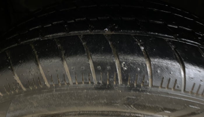 2021 Maruti Celerio VXI, Petrol, Manual, 25,130 km, Left Front Tyre Tread
