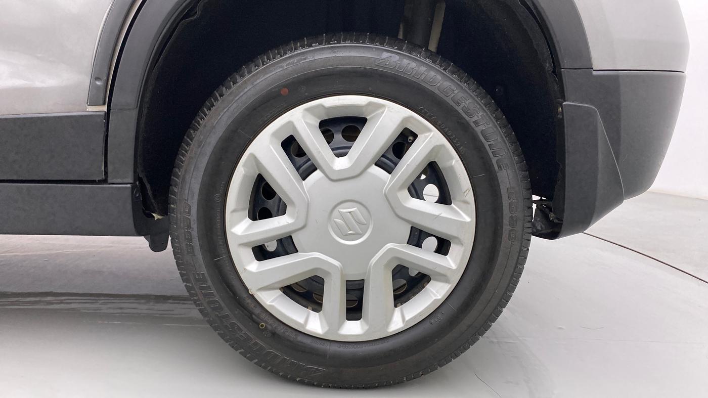 2019 Maruti Vitara Brezza VDI, Diesel, Manual, 1,09,271 km, Left Rear Wheel