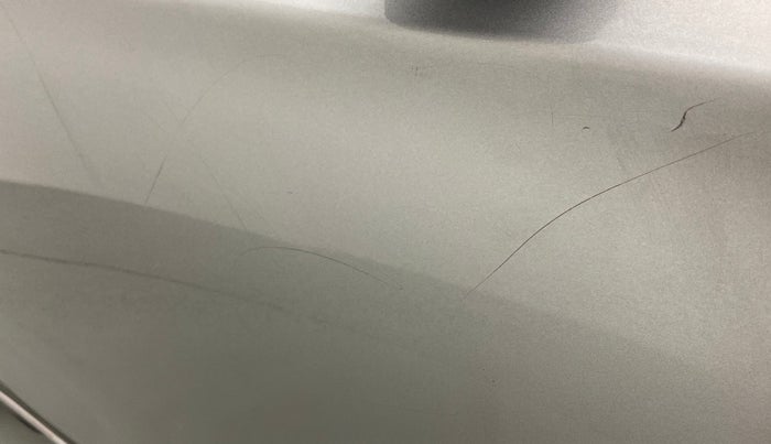 2019 Maruti Vitara Brezza VDI, Diesel, Manual, 1,09,271 km, Driver-side door - Minor scratches