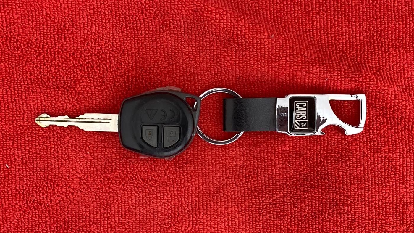 2019 Maruti Vitara Brezza VDI, Diesel, Manual, 1,09,271 km, Key Close Up