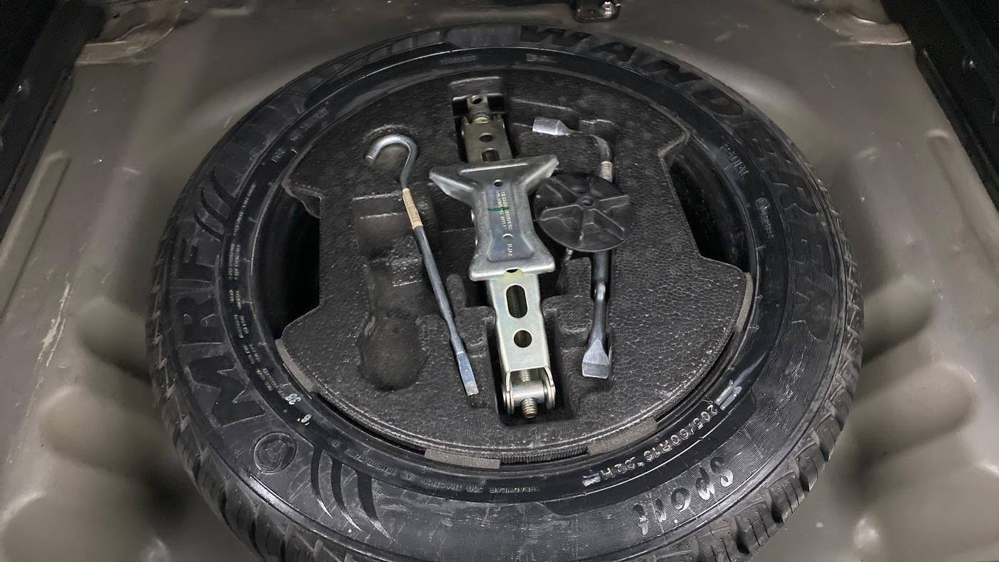 2019 Maruti Vitara Brezza VDI, Diesel, Manual, 1,09,271 km, Spare Tyre