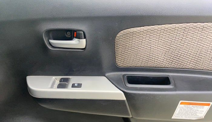 2013 Maruti Wagon R 1.0 LXI CNG, CNG, Manual, 60,983 km, Driver Side Door Panels Control