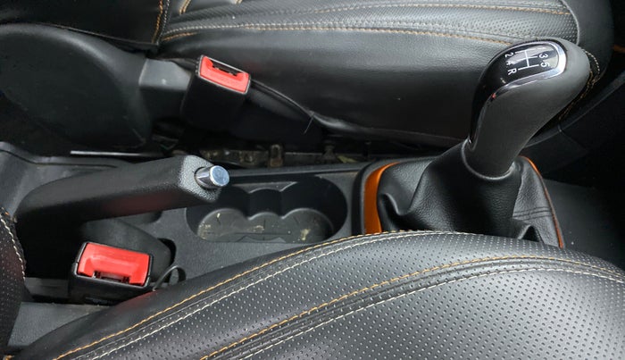 2018 Tata TIAGO NRG PETROL, Petrol, Manual, 40,612 km, Gear Lever