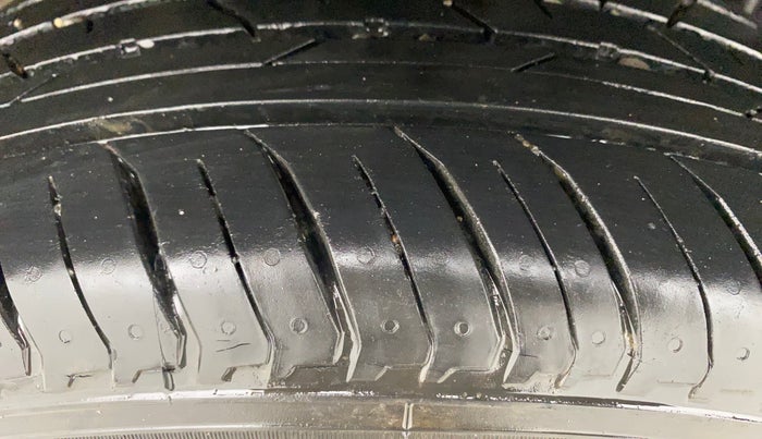 2021 Renault Kiger RXZ AMT, Petrol, Automatic, 10,266 km, Right Rear Tyre Tread