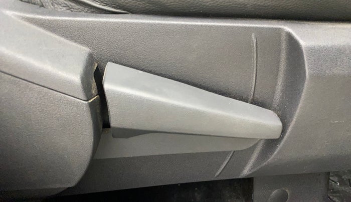 2021 Renault Kiger RXZ AMT, Petrol, Automatic, 10,266 km, Driver Side Adjustment Panel