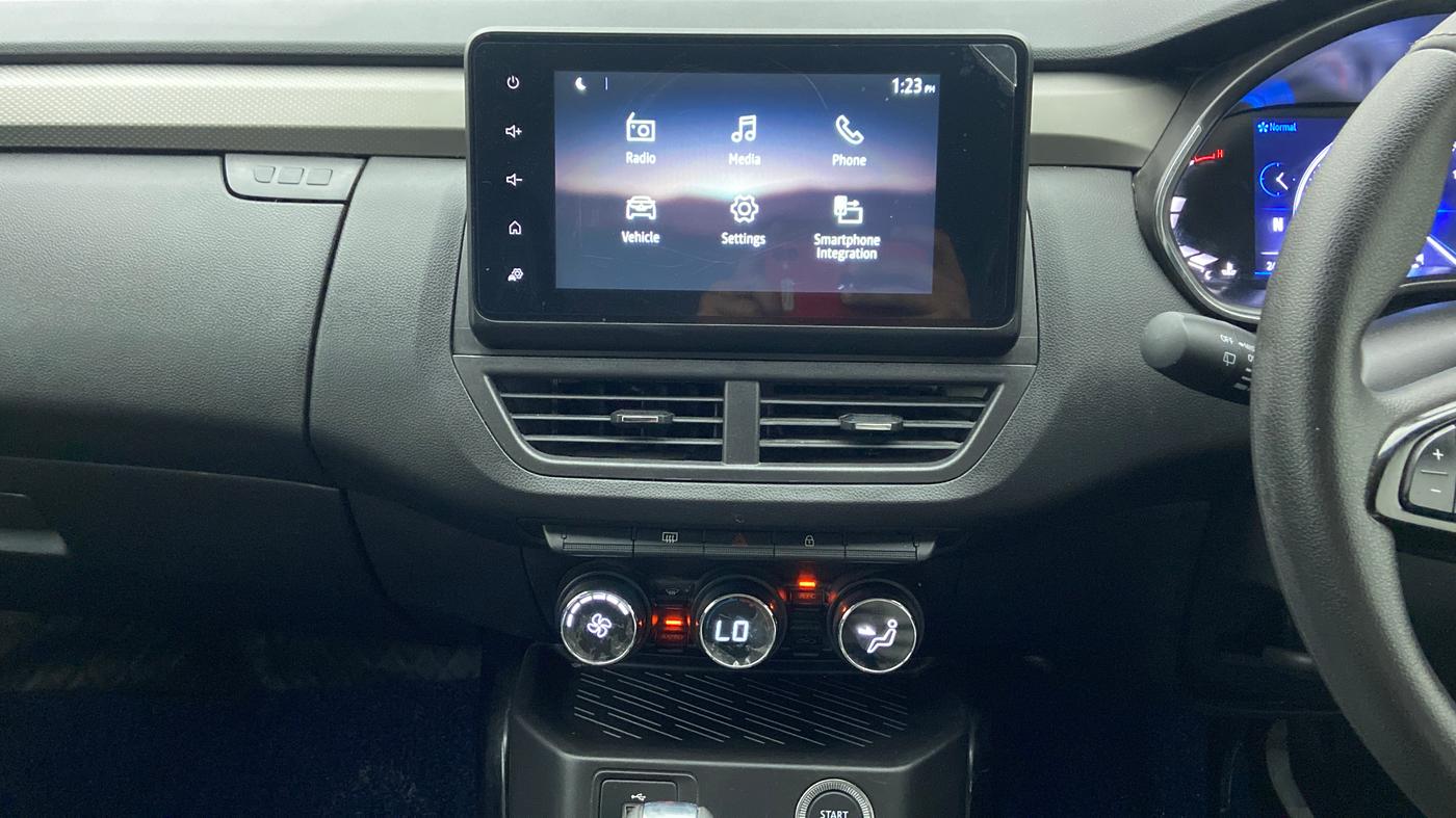 2021 Renault Kiger RXZ CVT 1.0 TURBO, Petrol, Automatic, 2,634 km, Air Conditioner