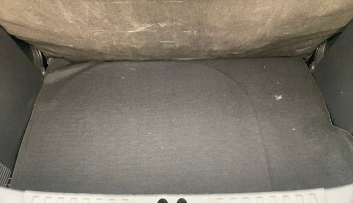 2018 Ford FREESTYLE TITANIUM 1.2 PETROL, Petrol, Manual, 76,412 km, Boot Inside