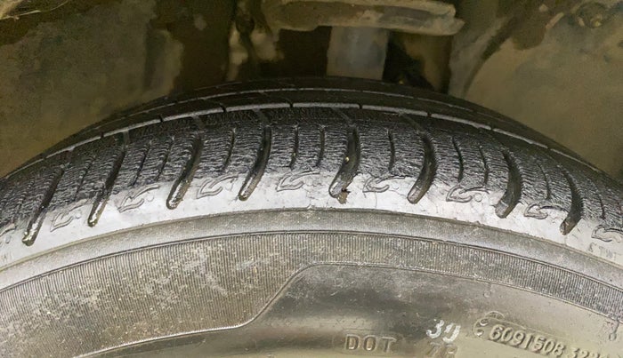 2020 Tata ALTROZ XZ PETROL, Petrol, Manual, 15,509 km, Right Front Tyre Tread