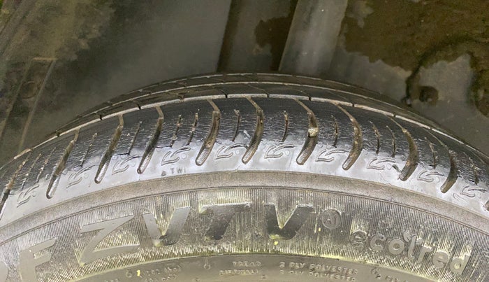 2020 Tata ALTROZ XZ PETROL, Petrol, Manual, 15,509 km, Right Rear Tyre Tread