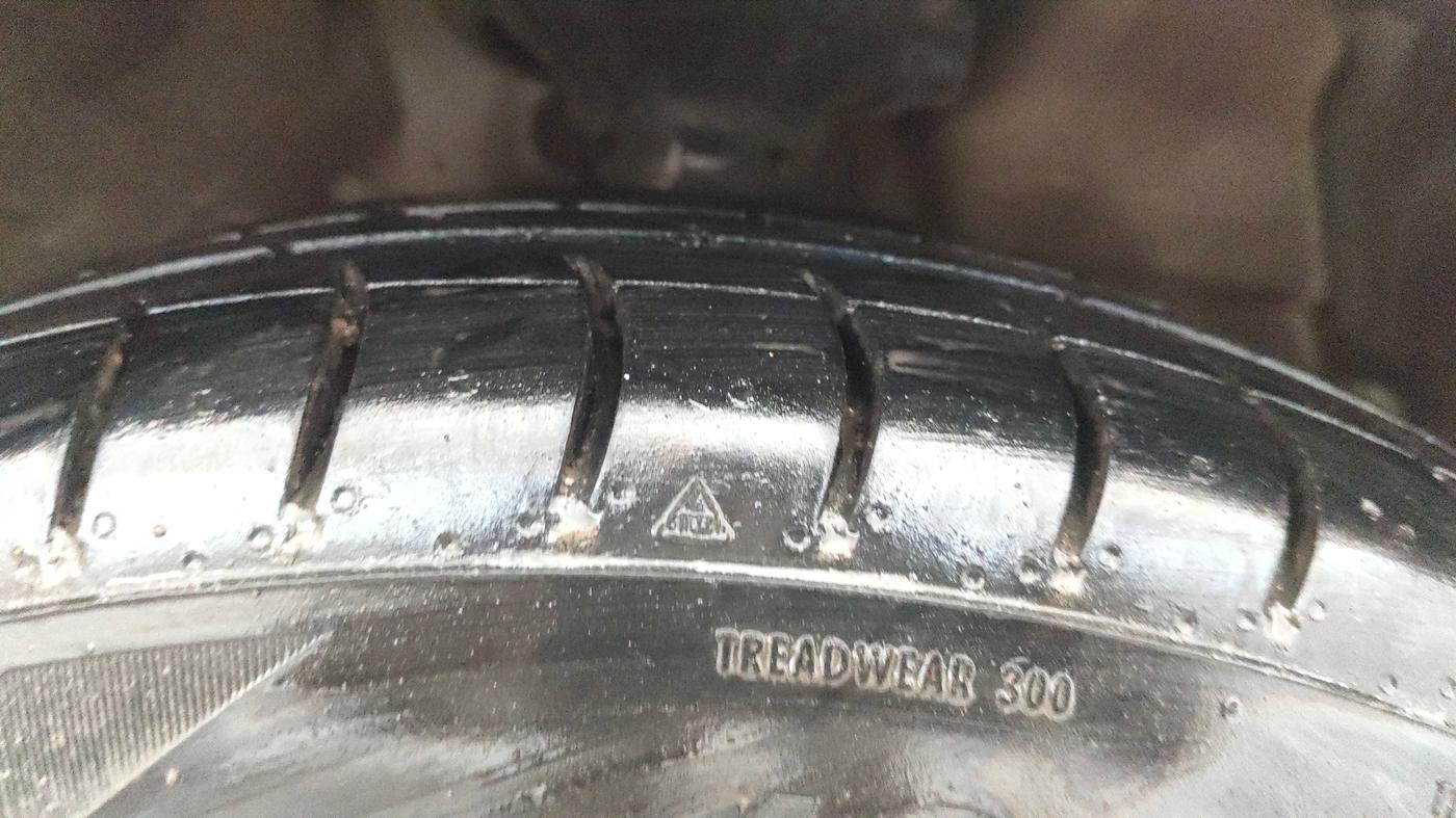 2020 Maruti Celerio ZXI (O), Petrol, Manual, 57,977 km, Right Front Tyre Tread