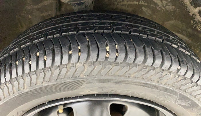 2018 Maruti Alto K10 VXI P, Petrol, Manual, 8,683 km, Right Front Tyre Tread