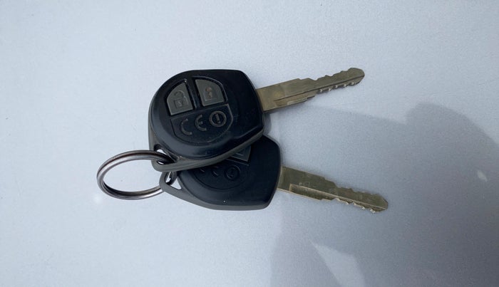 2021 Maruti Dzire VXI, Petrol, Manual, 51,796 km, Key Close Up