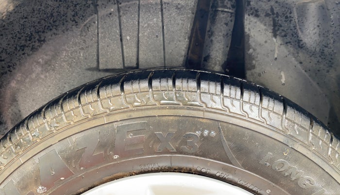 2021 Maruti Dzire VXI, Petrol, Manual, 51,796 km, Left Rear Tyre Tread