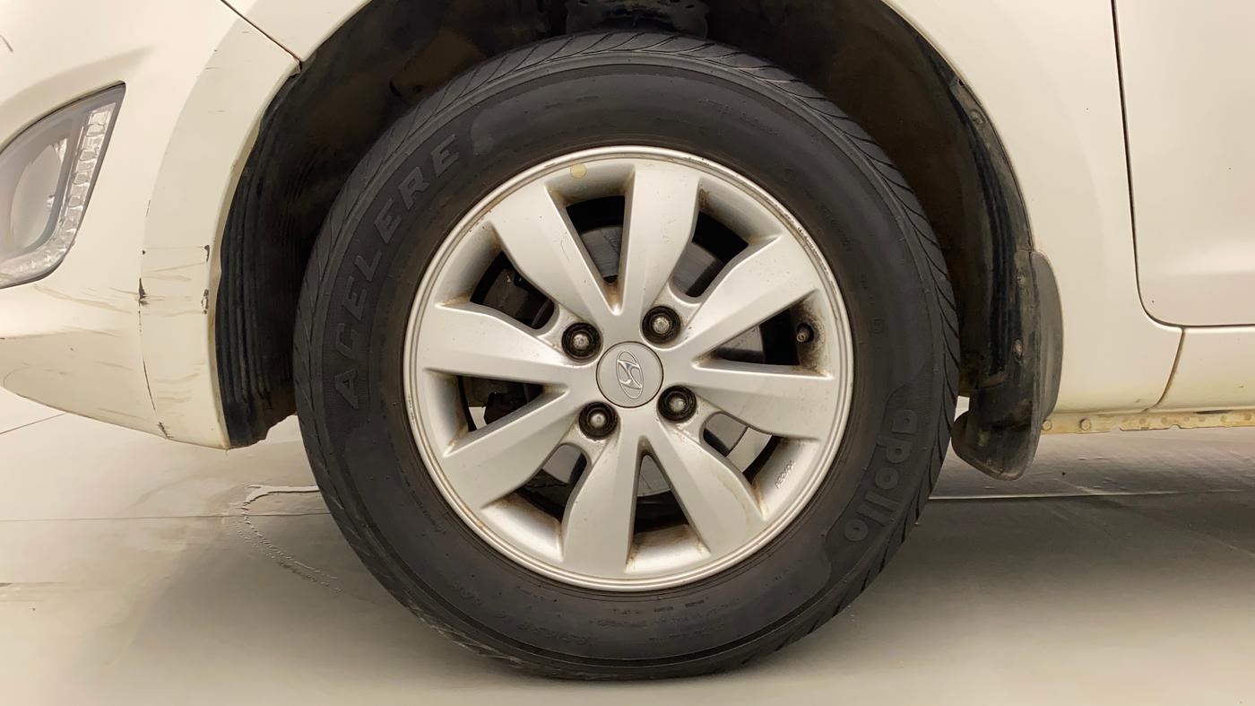 2014 Hyundai i20 ASTA 1.2, Petrol, Manual, 34,836 km, Left Front Wheel