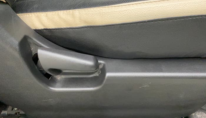 2016 Maruti Wagon R 1.0 VXI AMT, Petrol, Automatic, 23,481 km, Driver Side Adjustment Panel
