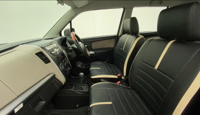 2016 Maruti Wagon R 1.0 VXI AMT, Petrol, Automatic, 23,481 km, Right Side Front Door Cabin