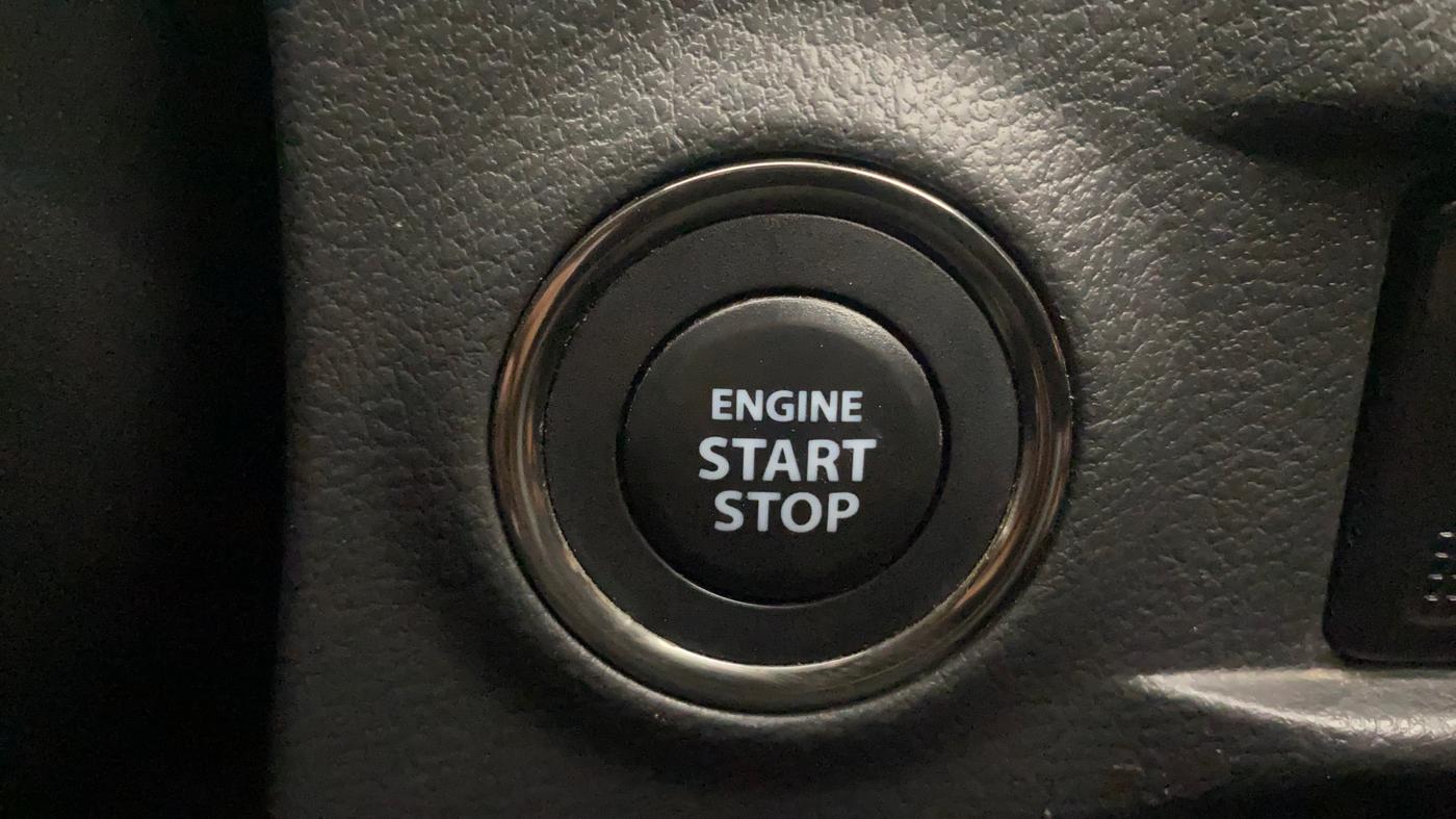 2017 Maruti Vitara Brezza ZDI PLUS DUAL TONE, Diesel, Manual, 1,29,768 km, Keyless Start/ Stop Button