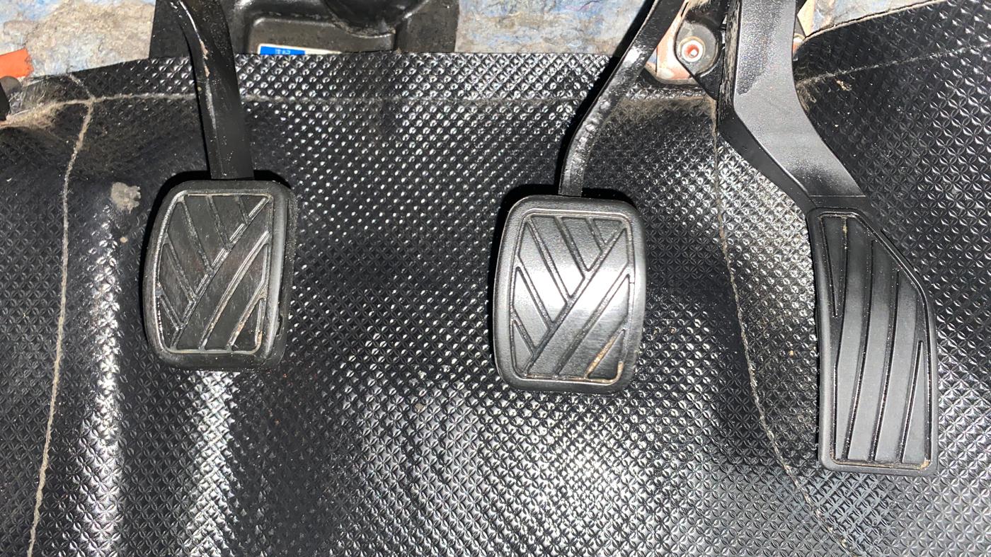 2017 Maruti Vitara Brezza ZDI PLUS DUAL TONE, Diesel, Manual, 1,29,768 km, Pedals