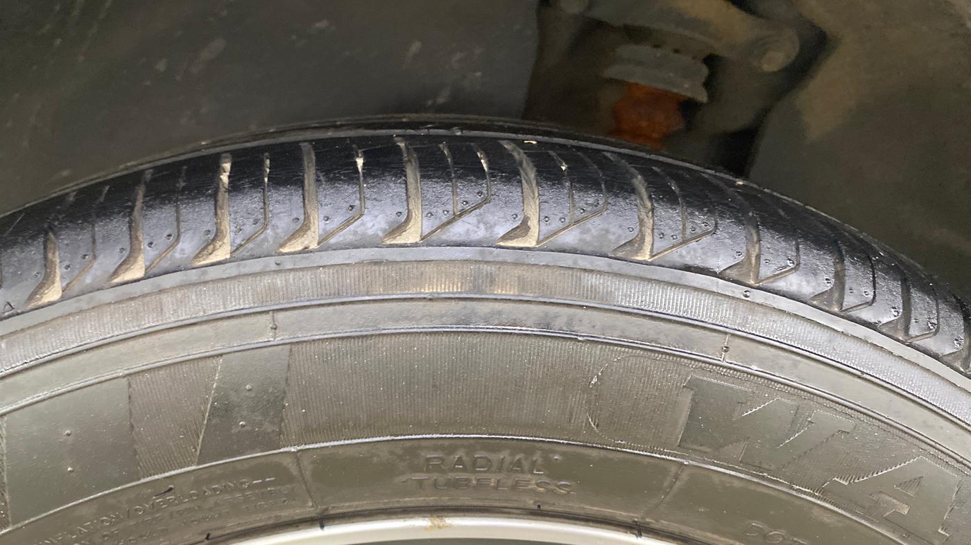 2017 Hyundai Creta SX PLUS AT 1.6 PETROL, Petrol, Automatic, 72,693 km, Left Rear Tyre Tread