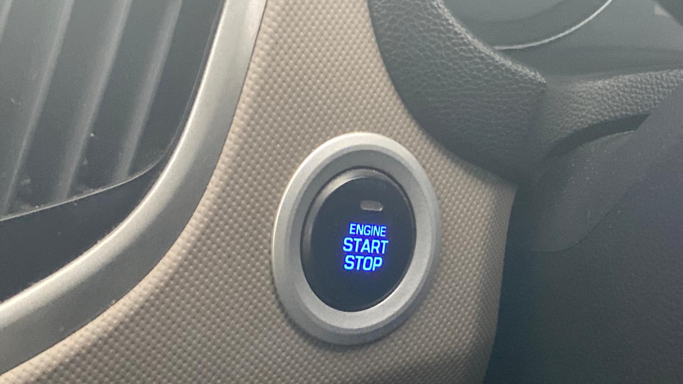 2017 Hyundai Creta SX PLUS AT 1.6 PETROL, Petrol, Automatic, 72,693 km, Keyless Start/ Stop Button