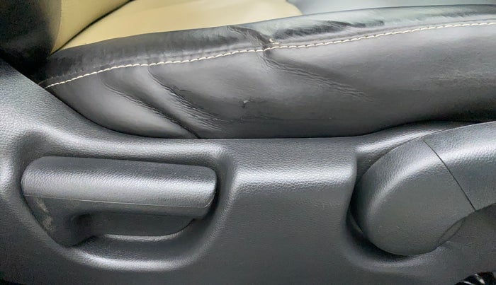 2018 Honda WR-V 1.2L I-VTEC VX MT, Petrol, Manual, 35,804 km, Driver Side Adjustment Panel