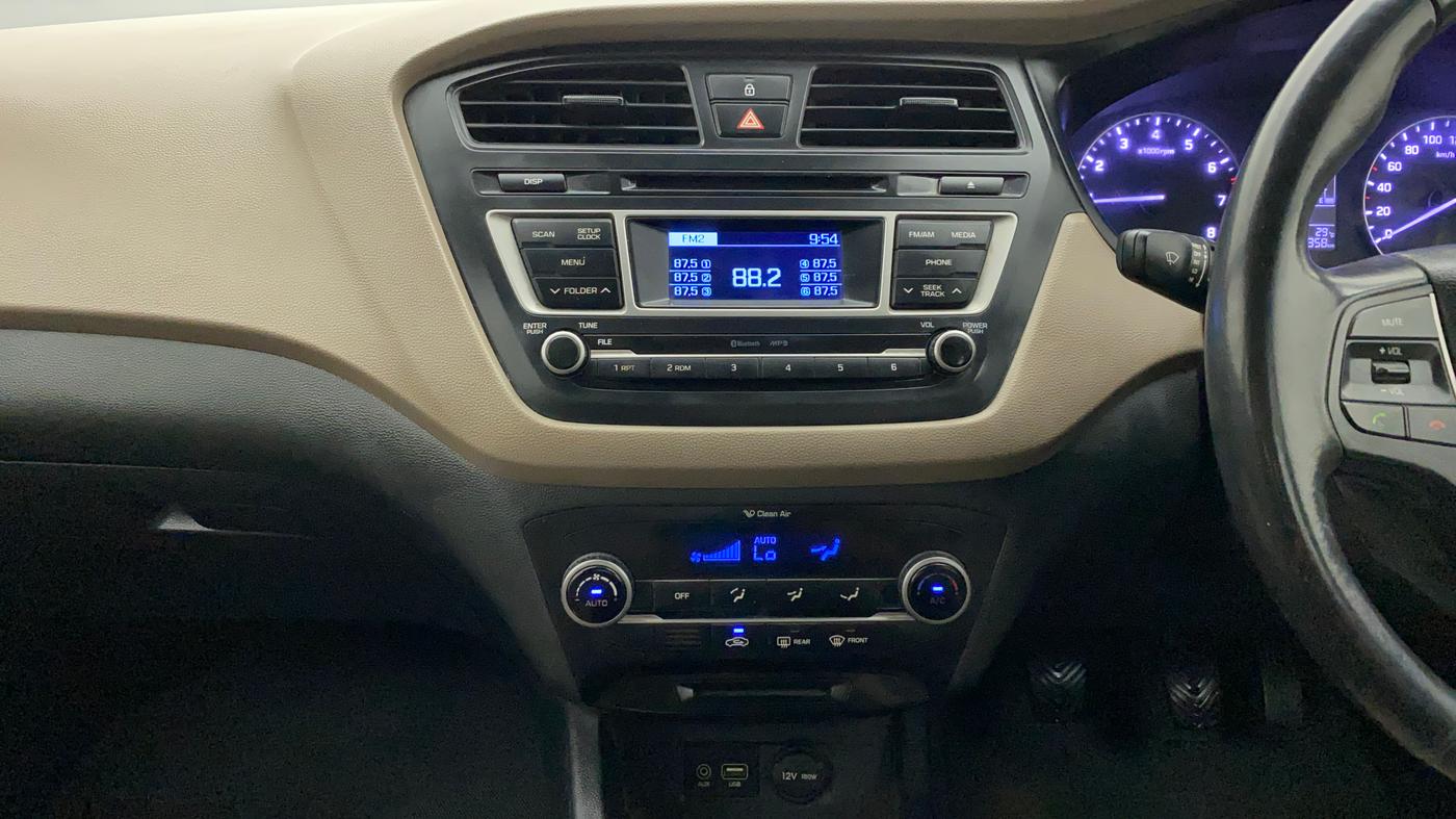 2014 Hyundai Elite i20 SPORTZ 1.2, Petrol, Manual, 84,358 km, Air Conditioner