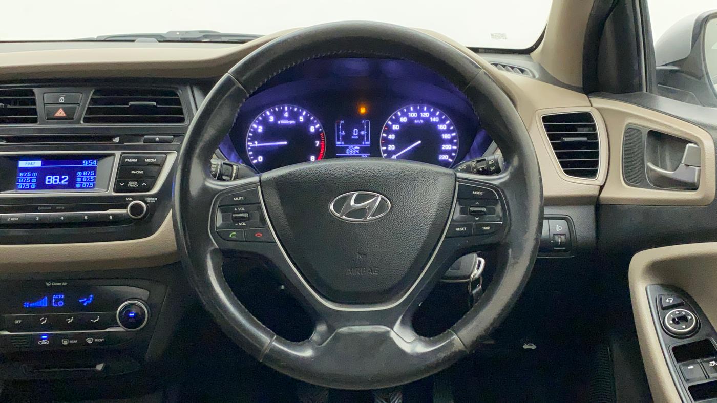 2014 Hyundai Elite i20 SPORTZ 1.2, Petrol, Manual, 84,358 km, Steering Wheel Close Up