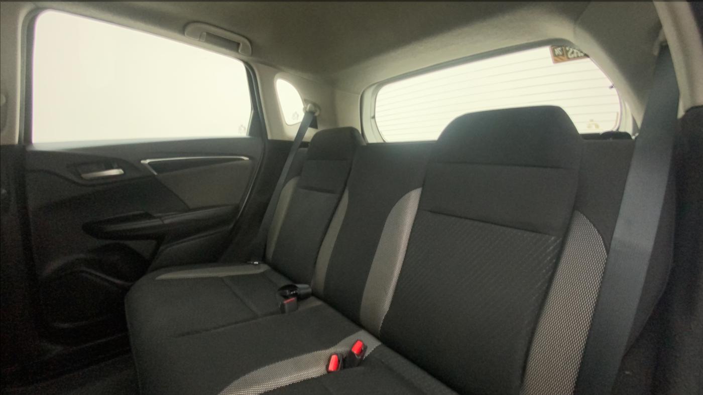 2017 Honda WR-V 1.5L I-DTEC VX MT, Diesel, Manual, 1,29,744 km, Right Side Rear Door Cabin