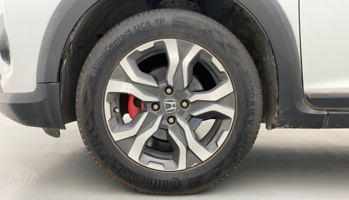 2017 Honda WR-V 1.5L I-DTEC VX MT, Diesel, Manual, 1,29,744 km, Left Front Wheel