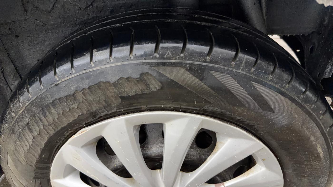 2018 Maruti Celerio VXI CNG, CNG, Manual, 1,05,182 km, Left Rear Tyre Tread