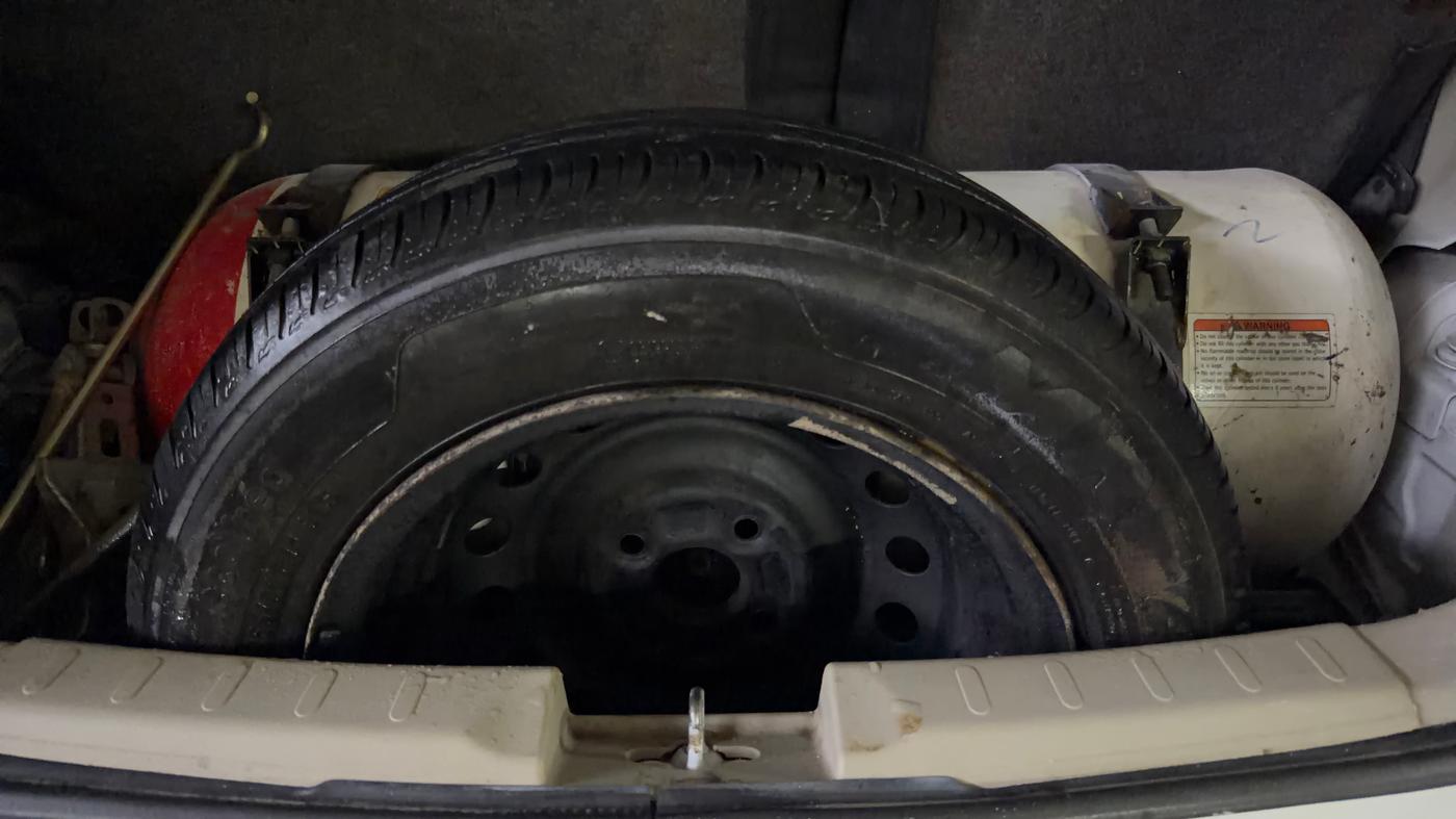 2018 Maruti Celerio VXI CNG, CNG, Manual, 1,05,182 km, Spare Tyre