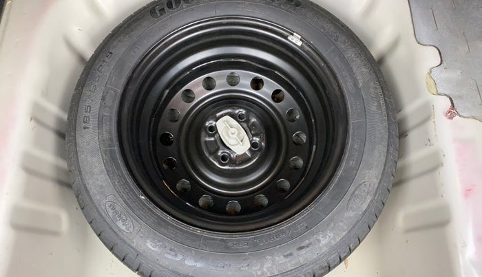 2018 Maruti Ciaz DELTA 1.4 MT PETROL, Petrol, Manual, 91,969 km, Spare Tyre