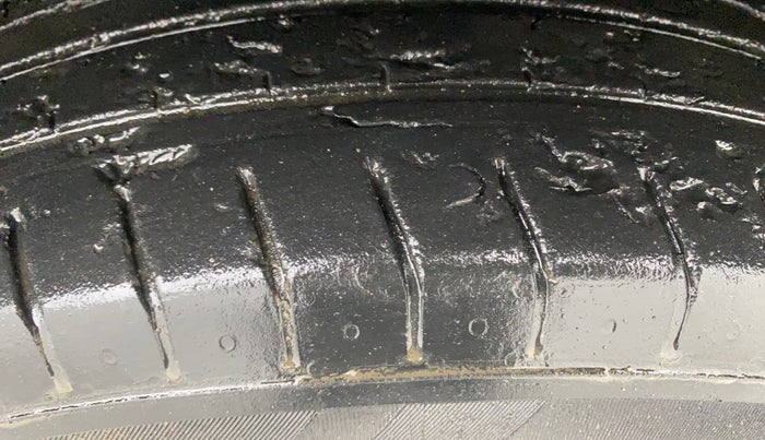 2019 Hyundai VENUE S 1.0 TURBO MT, Petrol, Manual, 45,451 km, Right Front Tyre Tread