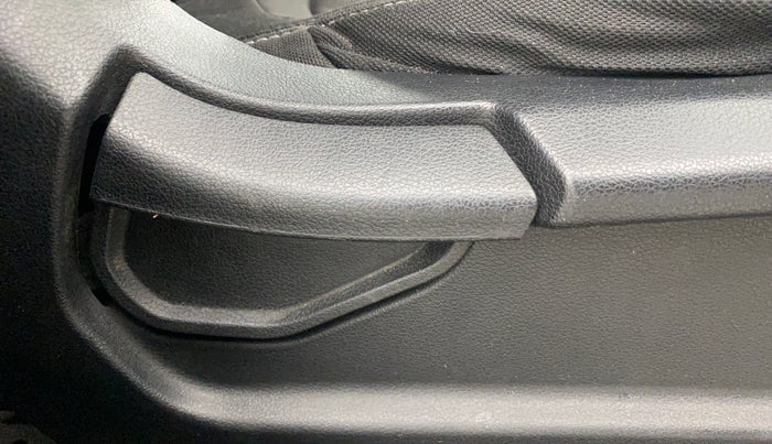 2019 Hyundai VENUE S 1.0 TURBO MT, Petrol, Manual, 45,451 km, Driver Side Adjustment Panel