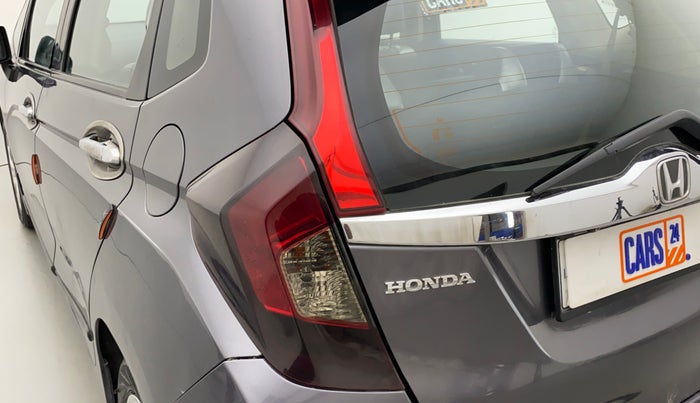 2017 Honda Jazz 1.2L I-VTEC V AT, Petrol, Automatic, 93,814 km, Left tail light - Minor scratches