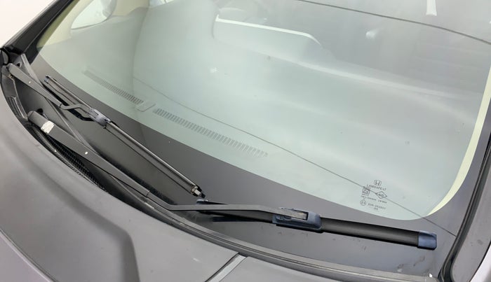 2017 Honda Jazz 1.2L I-VTEC V AT, Petrol, Automatic, 93,814 km, Front windshield - Noise From Wiper System