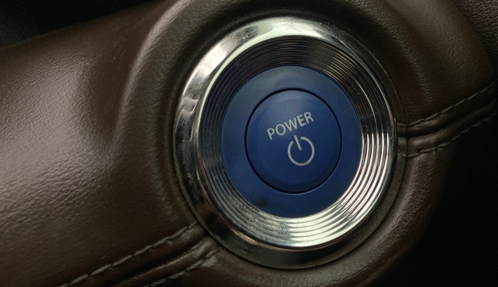 2023 Toyota URBAN CRUISER HYRYDER V HYBRID, Hybrid, Automatic, 82,201 km, Keyless Start/ Stop Button