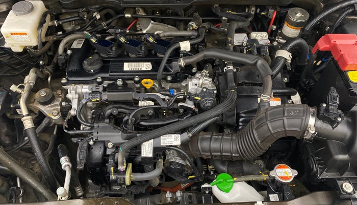 2023 Toyota URBAN CRUISER HYRYDER V HYBRID, Hybrid, Automatic, 82,201 km, Engine View