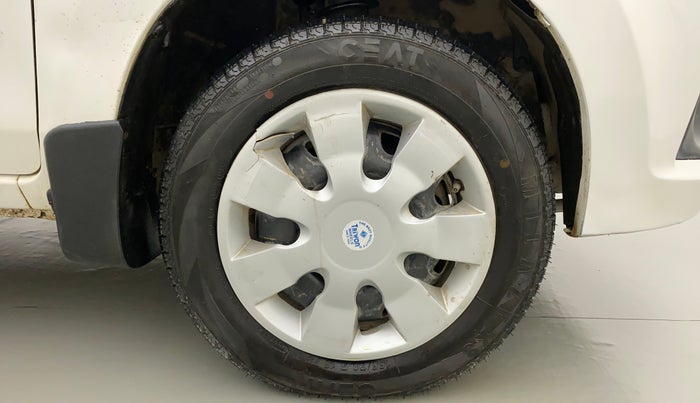 2017 Maruti Alto K10 VXI, Petrol, Manual, 41,724 km, Right Front Wheel