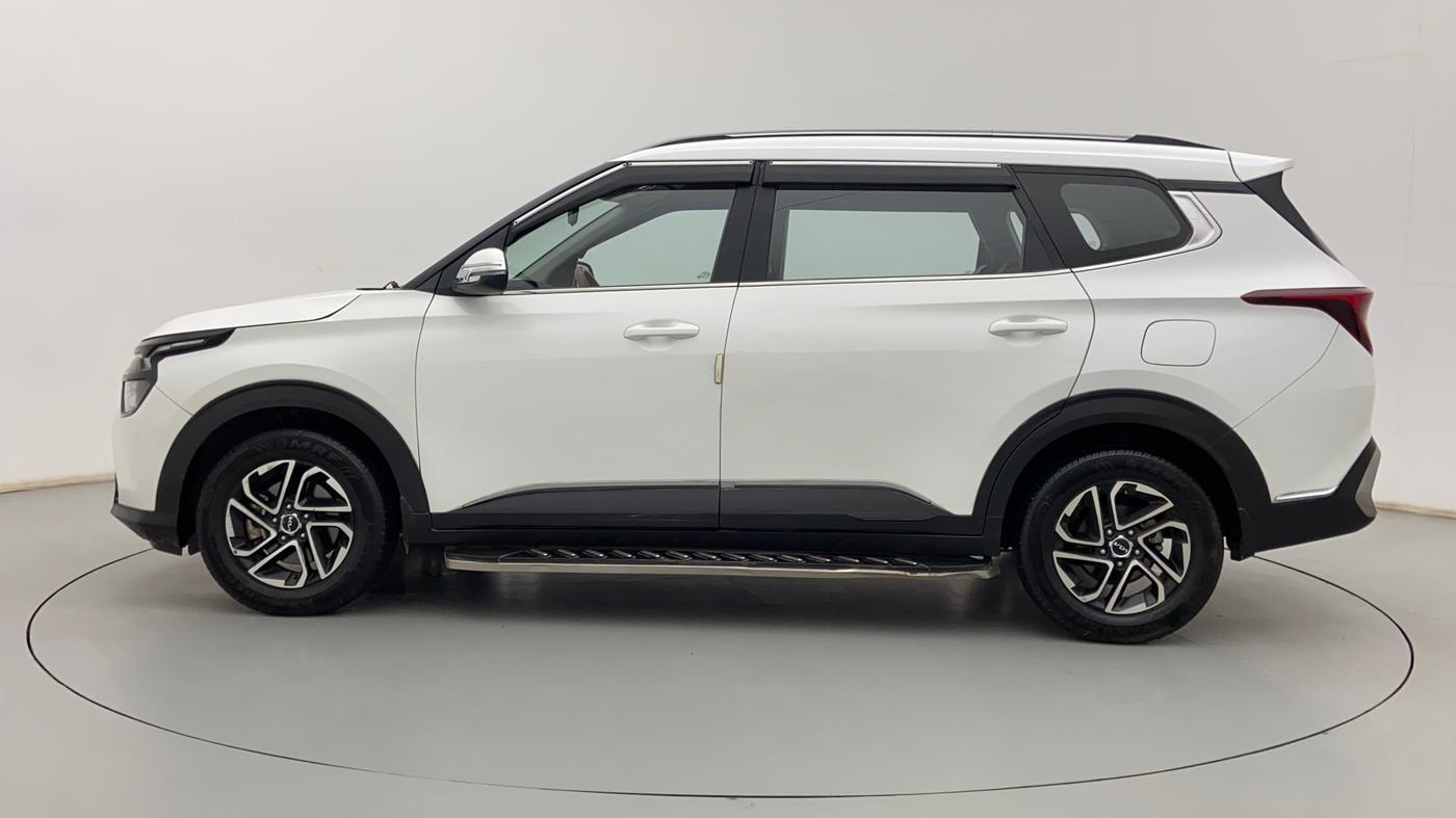 2022 KIA CARENS PRESTIGE PLUS 1.4 PETROL 7 STR, Petrol, Manual, 25,961 km, Left Side