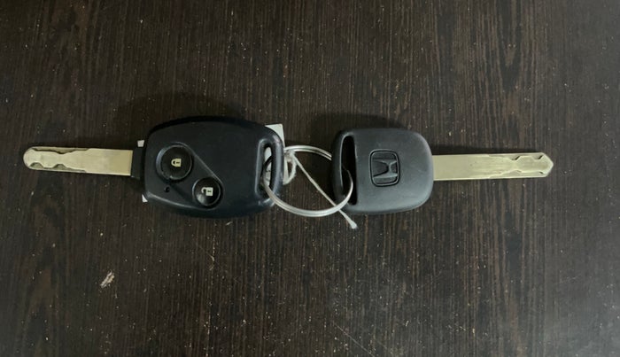 2015 Honda Brio S MT, Petrol, Manual, 39,297 km, Key Close Up