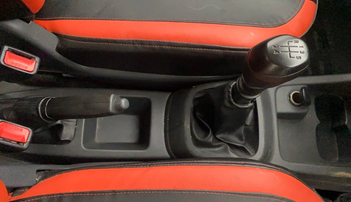 2016 Renault Kwid RXT 0.8, Petrol, Manual, 43,361 km, Gear Lever