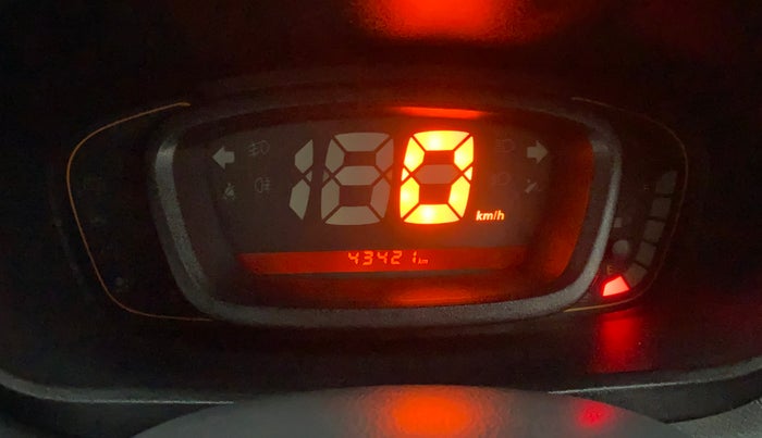 2016 Renault Kwid RXT 0.8, Petrol, Manual, 43,361 km, Odometer Image